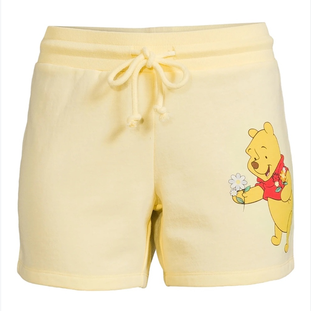 Disney Junior’s Yellow Winnie the Pooh Graphic Low-rise shorts NWT